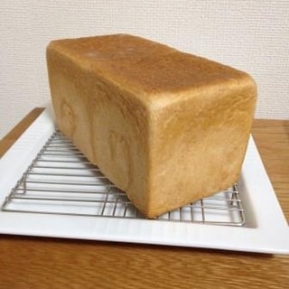 国産小麦で角食パン！（1斤）